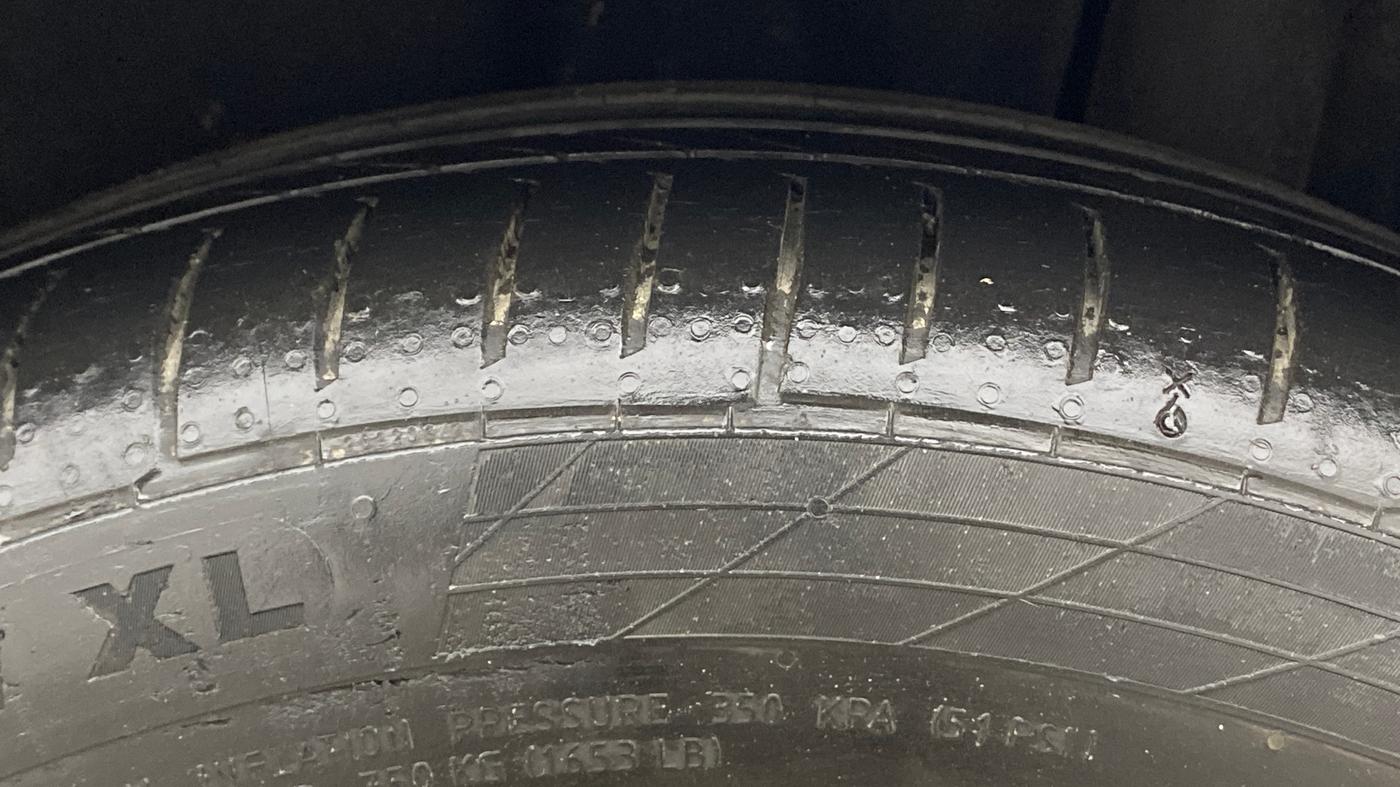 2016 Mercedes Benz C Class C 220 CDI AVANTGARDE, Diesel, Automatic, 42,636 km, Left Rear Tyre Tread