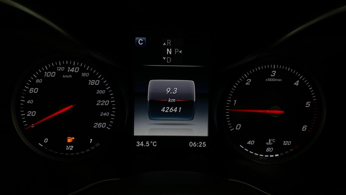 2016 Mercedes Benz C Class C 220 CDI AVANTGARDE, Diesel, Automatic, 42,636 km, Odometer Image