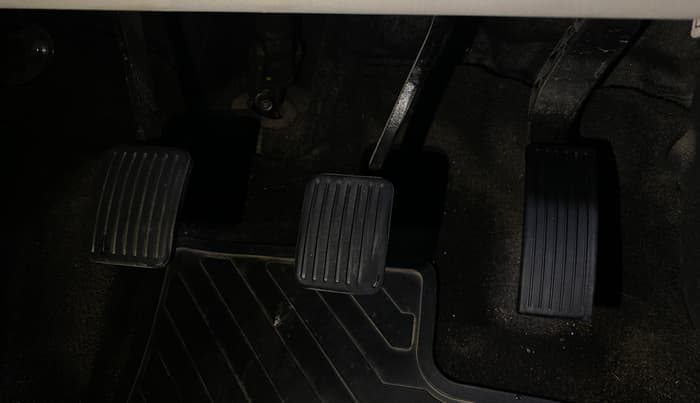 2020 Hyundai AURA SX 1.2, Petrol, Manual, 75,427 km, Pedals