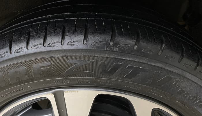 2020 Hyundai AURA SX 1.2, Petrol, Manual, 75,427 km, Left Rear Tyre Tread