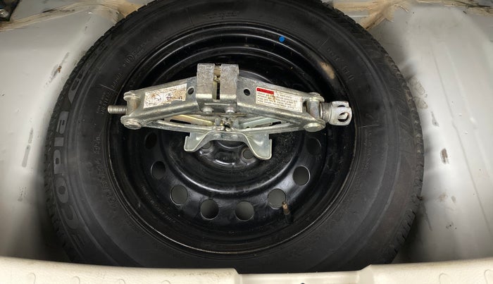 2020 Maruti Celerio VXI, Petrol, Manual, 31,599 km, Dicky (Boot door) - Tool missing
