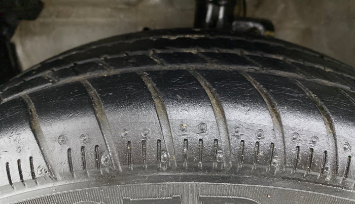 2020 Maruti Celerio VXI, Petrol, Manual, 31,599 km, Left Front Tyre Tread