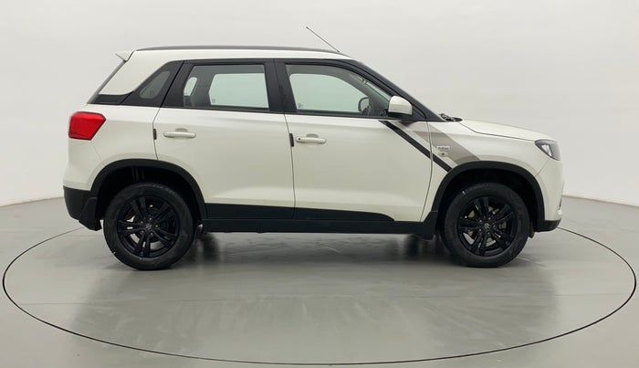 2019 Maruti Vitara Brezza ZDI, Diesel, Manual, 35,881 km, Right Side View
