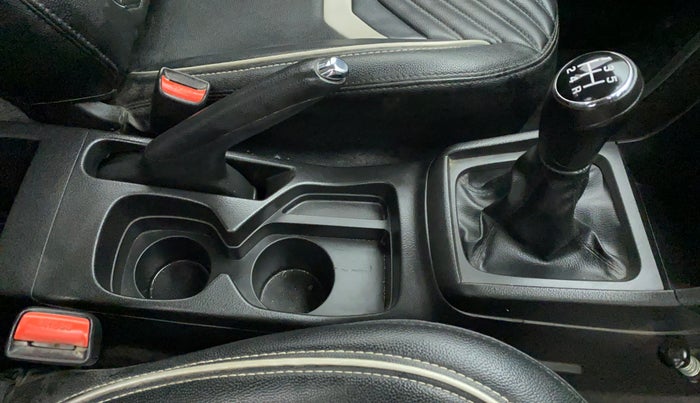 2019 Maruti Vitara Brezza ZDI, Diesel, Manual, 35,881 km, Gear Lever