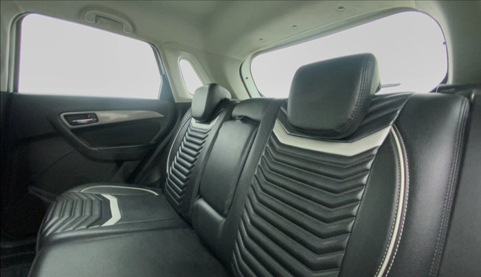2019 Maruti Vitara Brezza ZDI, Diesel, Manual, 35,881 km, Right Side Rear Door Cabin