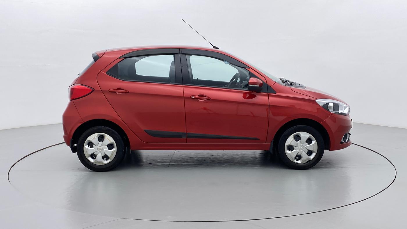 2017 Tata Tiago XZ 1.2 REVOTRON, Petrol, Manual, 90,502 km, Right Side View