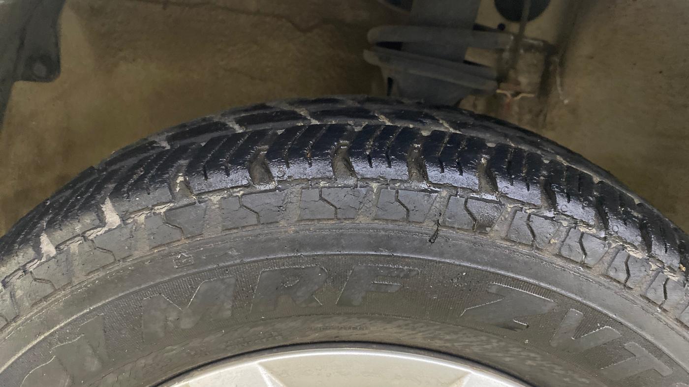 2018 Maruti Alto 800 LXI, Petrol, Manual, 7,826 km, Left Front Tyre Tread