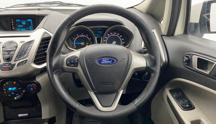 2014 Ford Ecosport TITANIUM 1.0L ECOBOOST, Petrol, Manual, 1,21,782 km, Steering Wheel Close Up