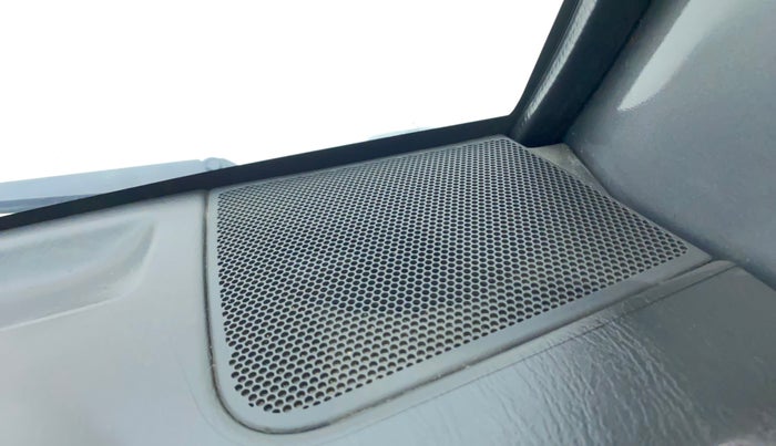 2022 Maruti Eeco 5 STR AC (O), Petrol, Manual, 6,502 km, Speaker