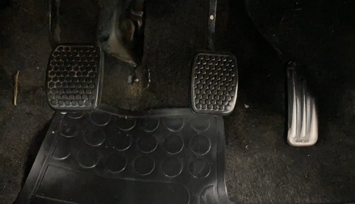 2014 Maruti Alto 800 LXI, Petrol, Manual, 66,839 km, Pedals