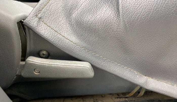 2014 Maruti Alto 800 LXI, Petrol, Manual, 66,839 km, Driver Side Adjustment Panel