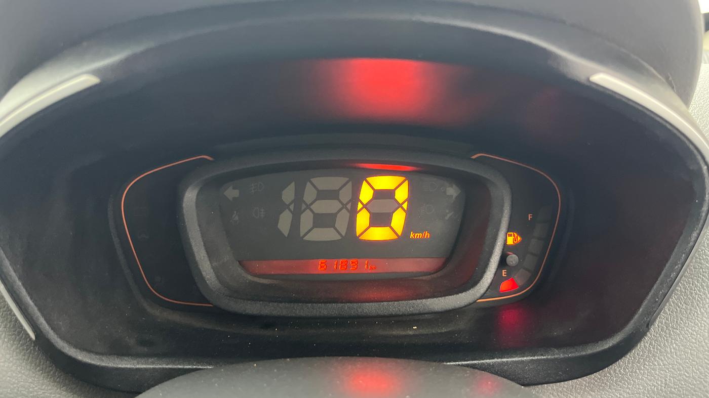2015 Renault Kwid RXT 0.8, Petrol, Manual, 61,859 km, Odometer Image