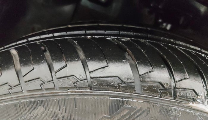 2025 Hyundai EXTER SX 1.2 MT, Petrol, Manual, 3,670 km, Left Front Tyre Tread