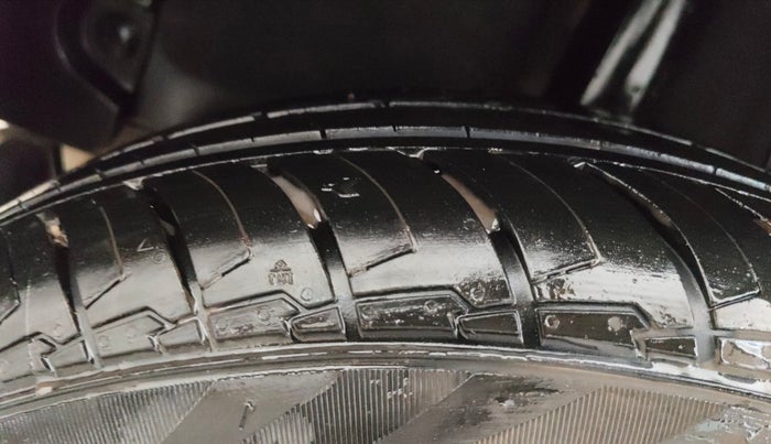 2025 Hyundai EXTER SX 1.2 MT, Petrol, Manual, 3,670 km, Right Rear Tyre Tread