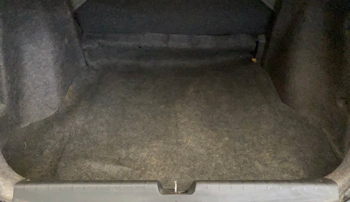 2015 Honda City 1.5L I-VTEC VX CVT, Petrol, Automatic, 92,761 km, Boot Inside