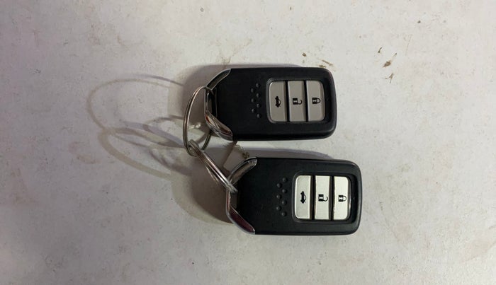 2015 Honda City 1.5L I-VTEC VX CVT, Petrol, Automatic, 92,761 km, Key Close Up