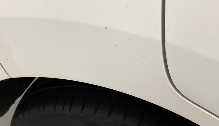 2012 Maruti Wagon R 1.0 LXI CNG, CNG, Manual, 1,21,812 km, Right quarter panel - Minor scratches