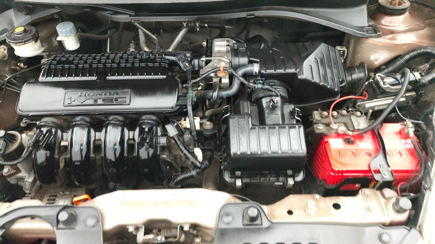 2015 Honda Mobilio 1.5L I-VTEC S, Petrol, Manual, 34,286 km, Engine View - Left