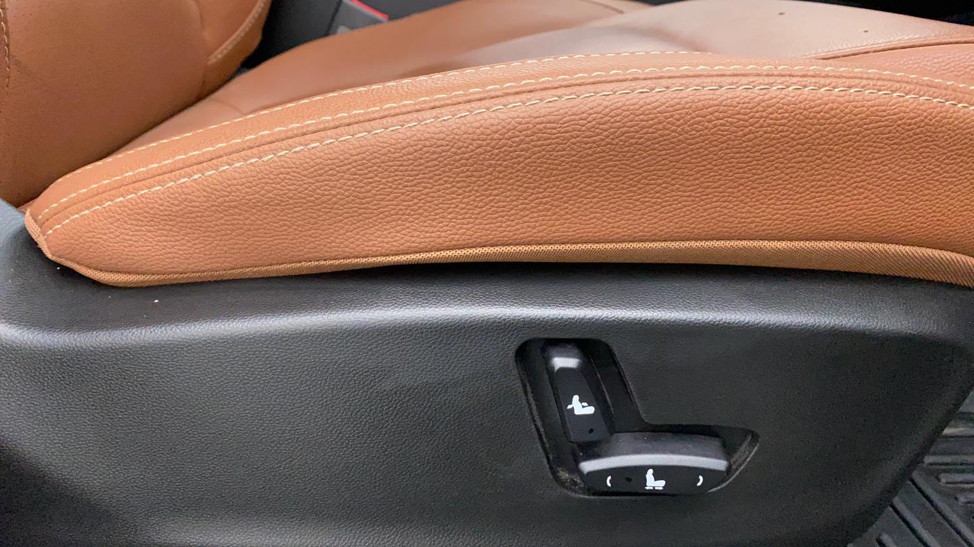 2020 MG HECTOR PLUS SHARP DCT, Petrol, Automatic, 18,504 km, Driver Side Adjustment Panel