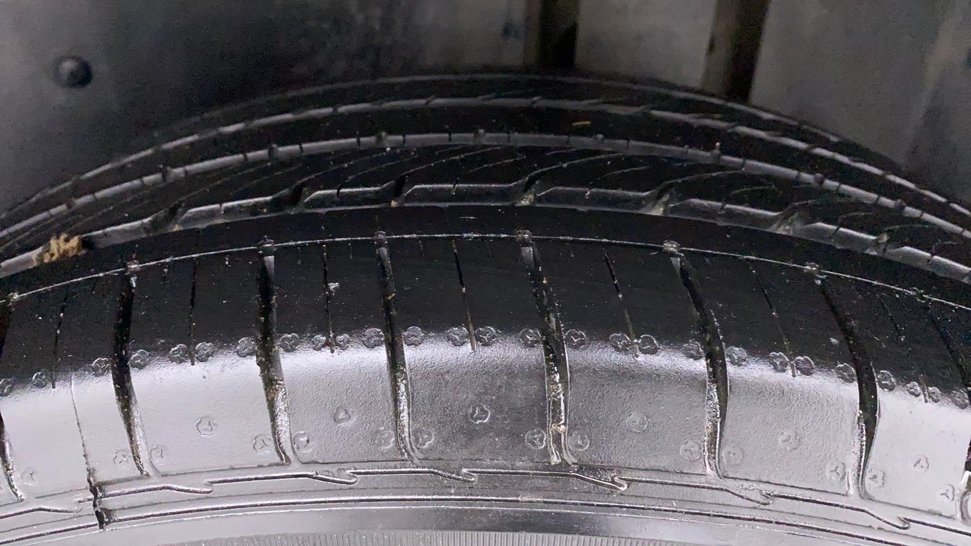 2020 MG HECTOR PLUS SHARP DCT, Petrol, Automatic, 18,504 km, Left Rear Tyre Tread