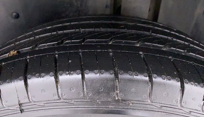2020 MG HECTOR PLUS SHARP DCT, Petrol, Automatic, 18,504 km, Left Rear Tyre Tread