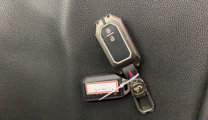 2021 Maruti Baleno ALPHA CVT PETROL 1.2, Petrol, Automatic, 44,244 km, Key Close Up