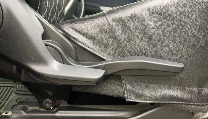 2021 Maruti Baleno ALPHA CVT PETROL 1.2, Petrol, Automatic, 44,244 km, Driver Side Adjustment Panel