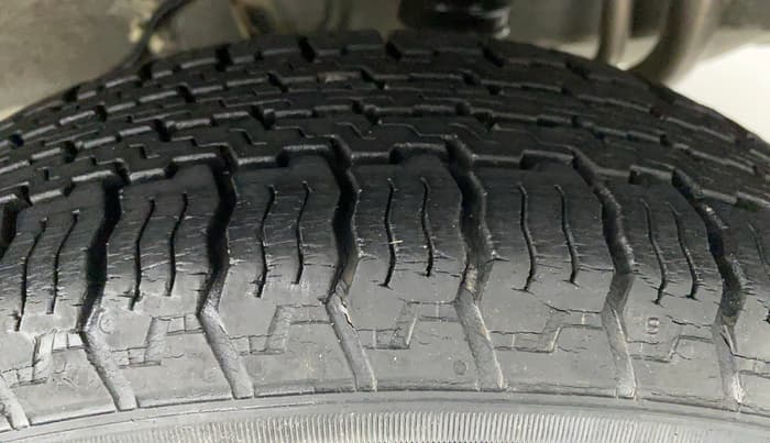 2014 Datsun Go T, Petrol, Manual, 22,272 km, Left Rear Tyre Tread