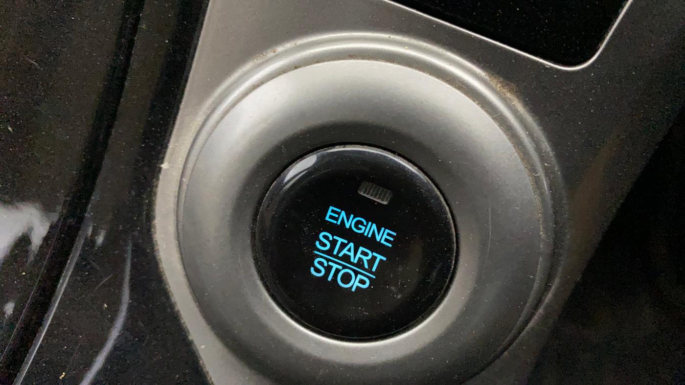 2019 Mahindra XUV500 W11 AT, Diesel, Automatic, 93,137 km, Keyless Start/ Stop Button