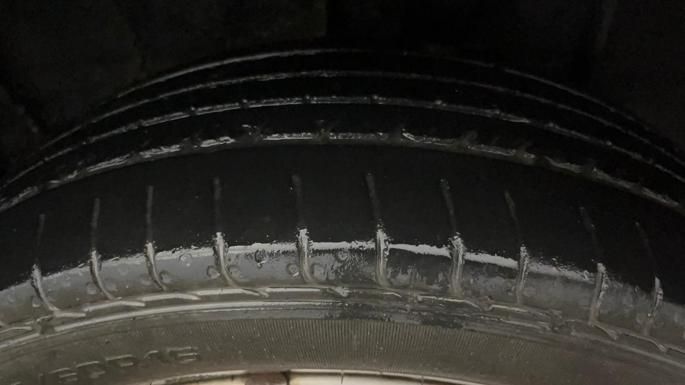 2021 Nissan MAGNITE XE, Petrol, Manual, 66,131 km, Left Rear Tyre Tread