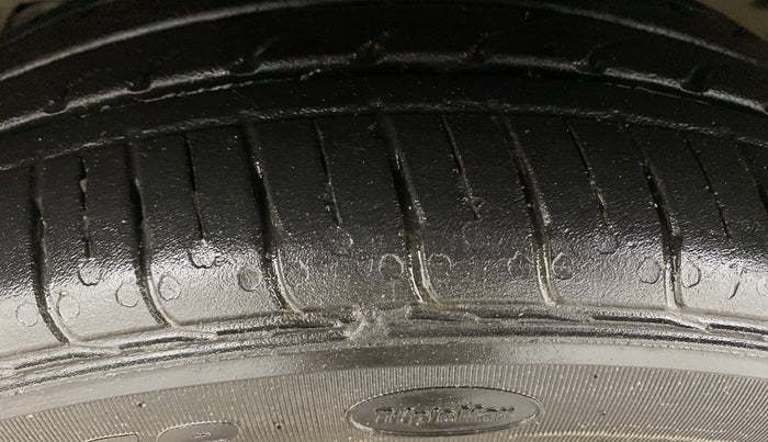 2021 Tata TIGOR XZA PLUS PETROL, Petrol, Automatic, 1,13,281 km, Left Front Tyre Tread