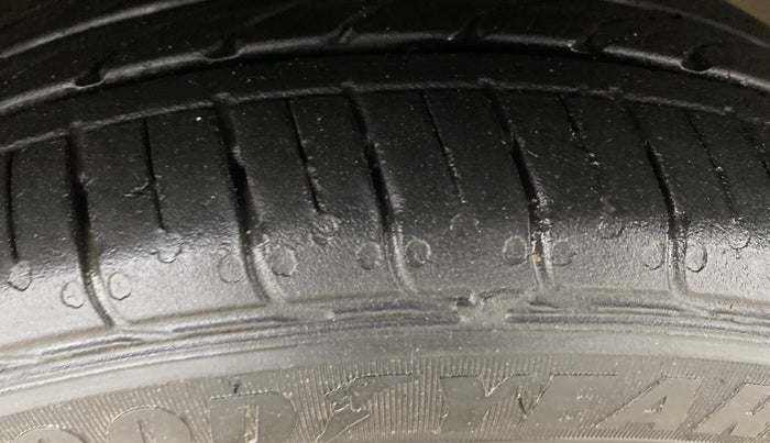 2021 Tata TIGOR XZA PLUS PETROL, Petrol, Automatic, 1,13,281 km, Right Front Tyre Tread