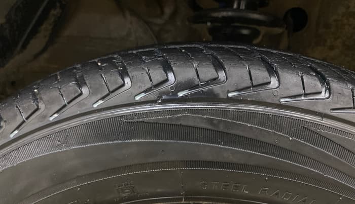2022 Maruti Alto K10 VXI PLUS, Petrol, Manual, 37,164 km, Left Front Tyre Tread