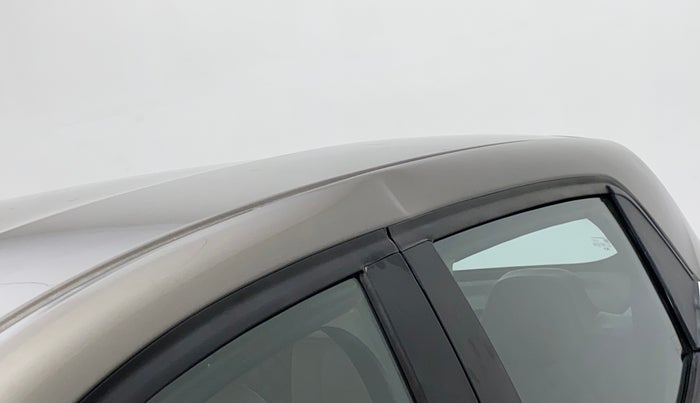 2016 Renault Kwid 1.0 RXT, Petrol, Manual, 44,456 km, Left B pillar - Slightly dented