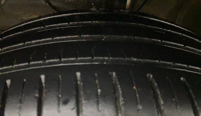 2023 Maruti Baleno ZETA 1.2 AGS, Petrol, Automatic, 21,447 km, Left Front Tyre Tread