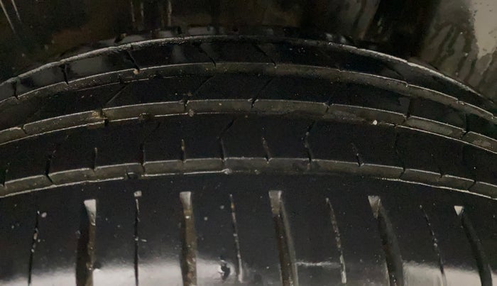 2023 Maruti Baleno ZETA 1.2 AGS, Petrol, Automatic, 21,447 km, Left Rear Tyre Tread