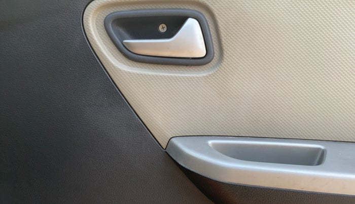 2017 Maruti Alto K10 VXI (O) AMT, Petrol, Automatic, 15,528 km, Driver Side Door Panels Control