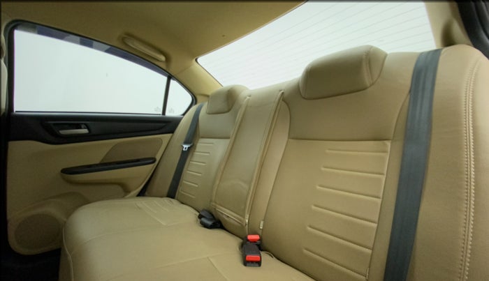 2022 Honda Amaze 1.2L I-VTEC VX, Petrol, Manual, 5,528 km, Right Side Rear Door Cabin