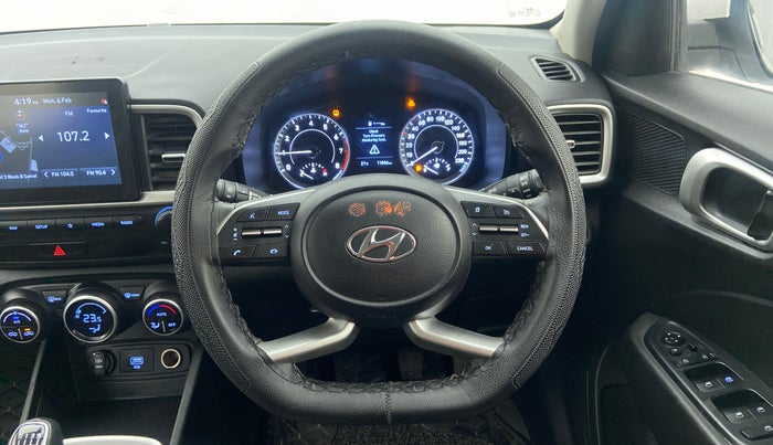2021 Hyundai VENUE SX 1.0 (O) TURBO, Petrol, Manual, 13,011 km, Steering Wheel Close Up