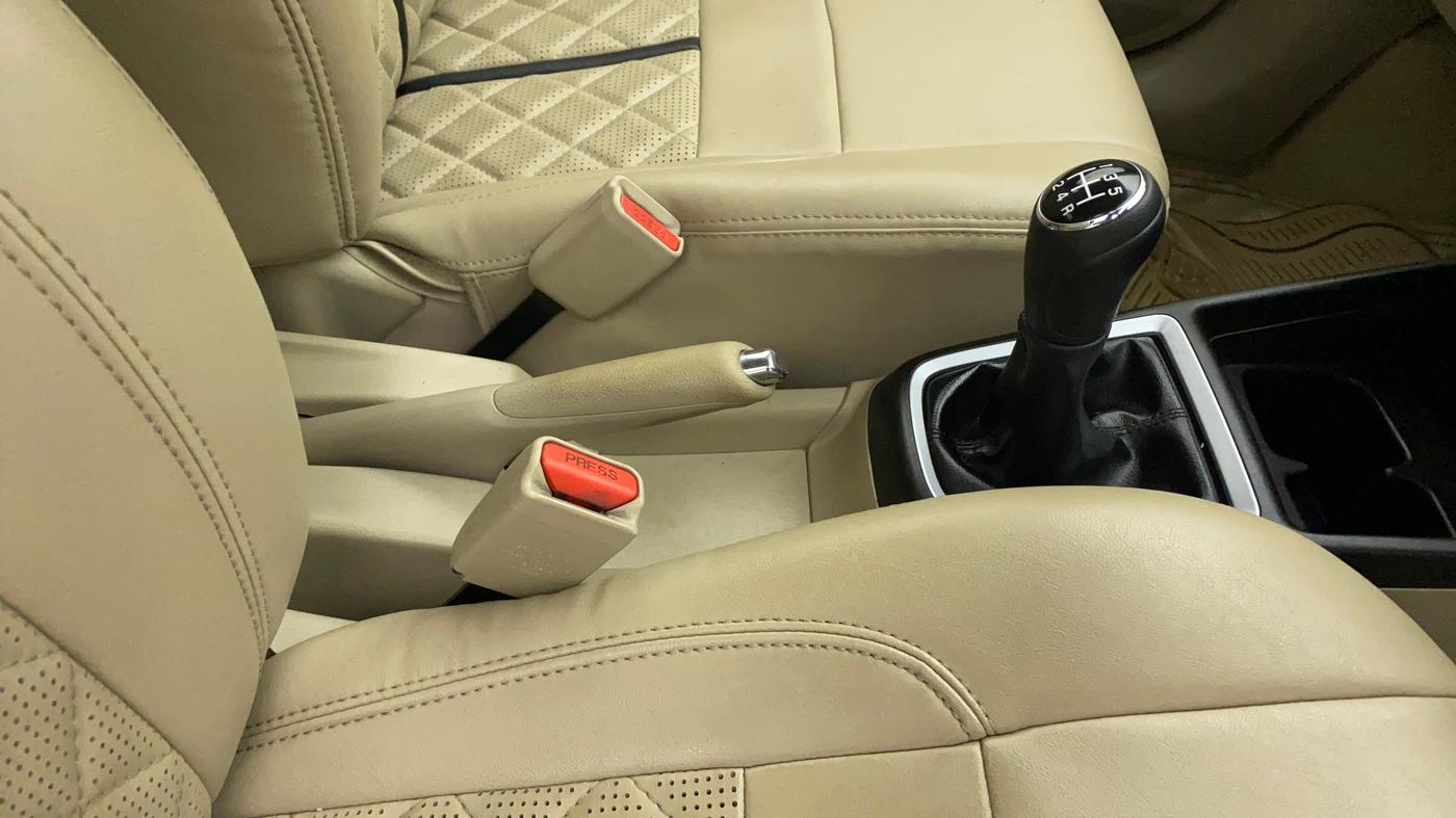 2018 Maruti Dzire ZXI PLUS, Petrol, Manual, 46,926 km, Gear Lever