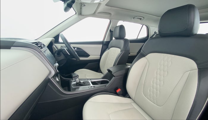 2020 Hyundai Creta 1.5 SX (O) AT, Petrol, Automatic, 13,918 km, Right Side Front Door Cabin