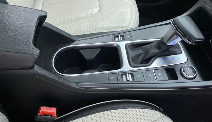 2020 Hyundai Creta 1.5 SX (O) AT, Petrol, Automatic, 13,918 km, Gear Lever