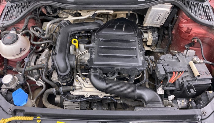 2020 Volkswagen Polo HIGHLINE PLUS 1.0 TSI MT, Petrol, Manual, 27,313 km, Open Bonet
