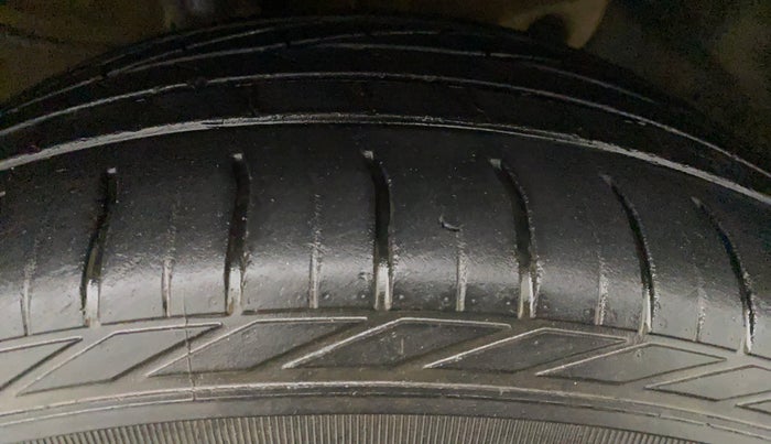 2019 Hyundai Creta SX 1.6 PETROL, Petrol, Manual, 56,549 km, Left Front Tyre Tread
