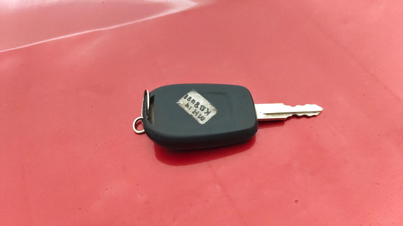 2022 Renault Kwid RXL 0.8 (O), Petrol, Manual, 1,07,745 km, Key Close Up