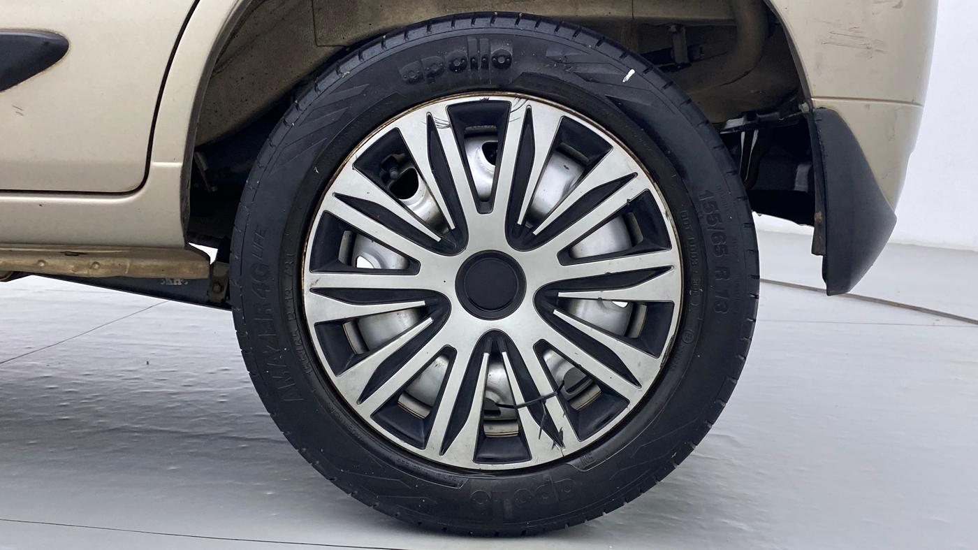 2011 Maruti Alto K10 LXI P, Petrol, Manual, 76,856 km, Left Rear Wheel
