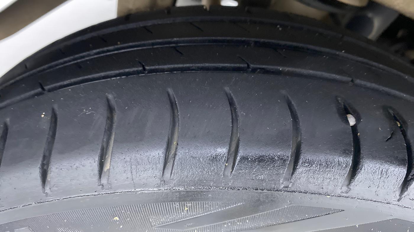 2011 Maruti Alto K10 LXI P, Petrol, Manual, 76,856 km, Right Rear Tyre Tread