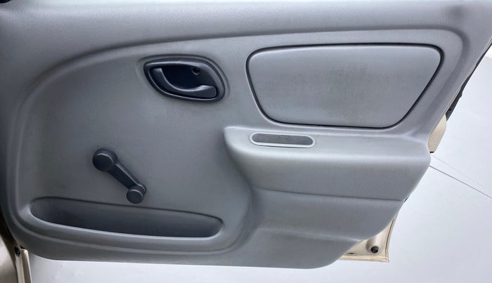 2011 Maruti Alto K10 LXI P, Petrol, Manual, 76,856 km, Driver Side Door Panels Control