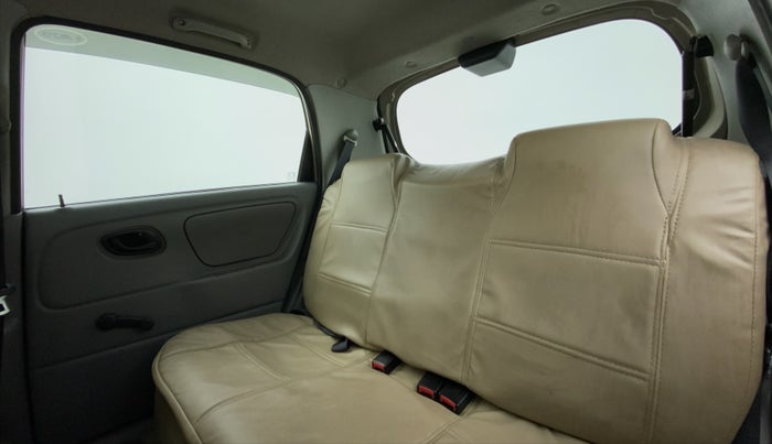 2011 Maruti Alto K10 LXI P, Petrol, Manual, 76,856 km, Right Side Rear Door Cabin