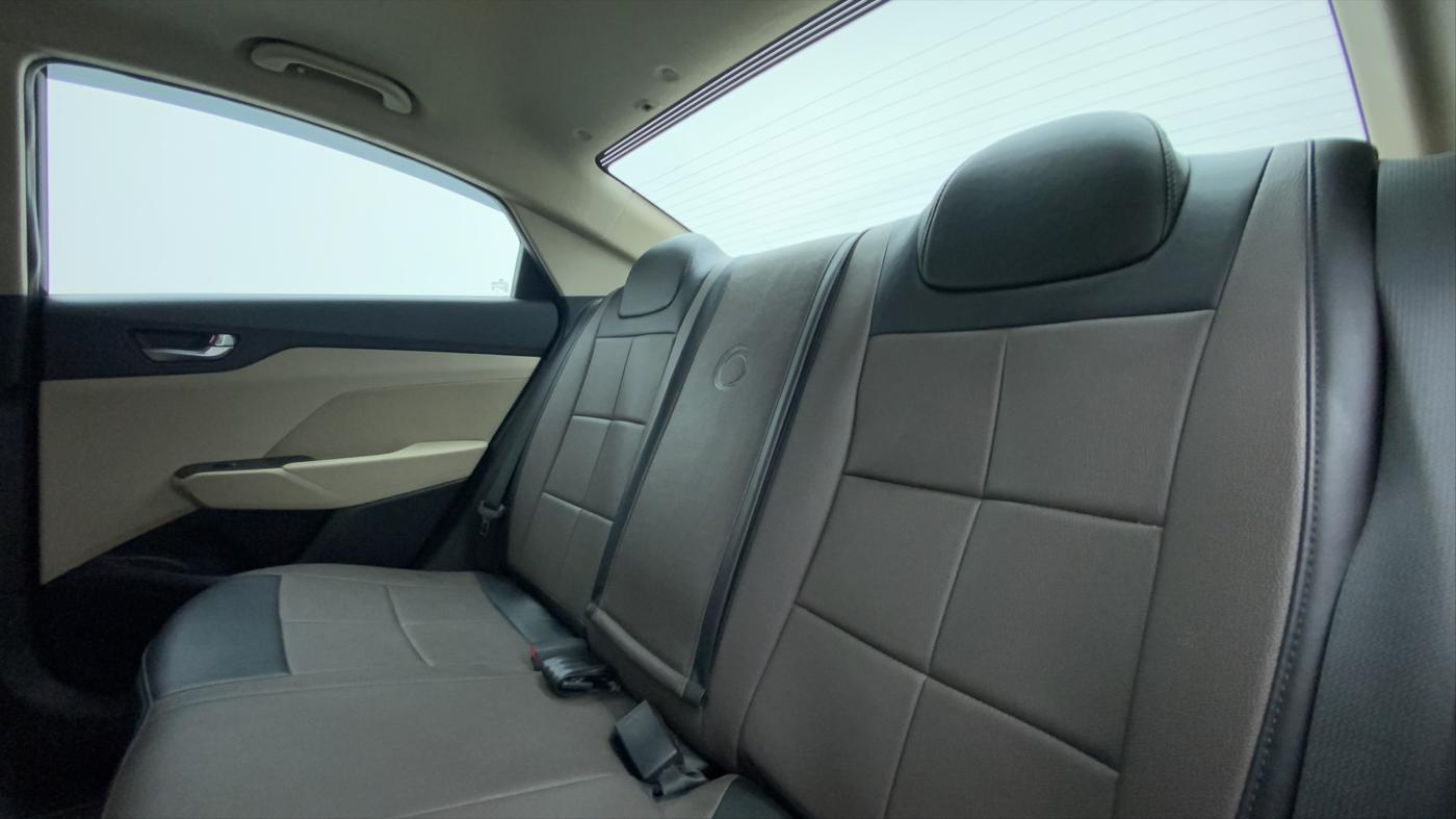 2022 Hyundai Verna SX 1.5 VTVT IVT, Petrol, Automatic, 16,626 km, Right Side Rear Door Cabin